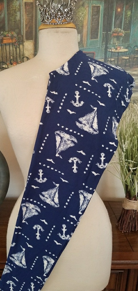 Sailboats & Anchors leggings